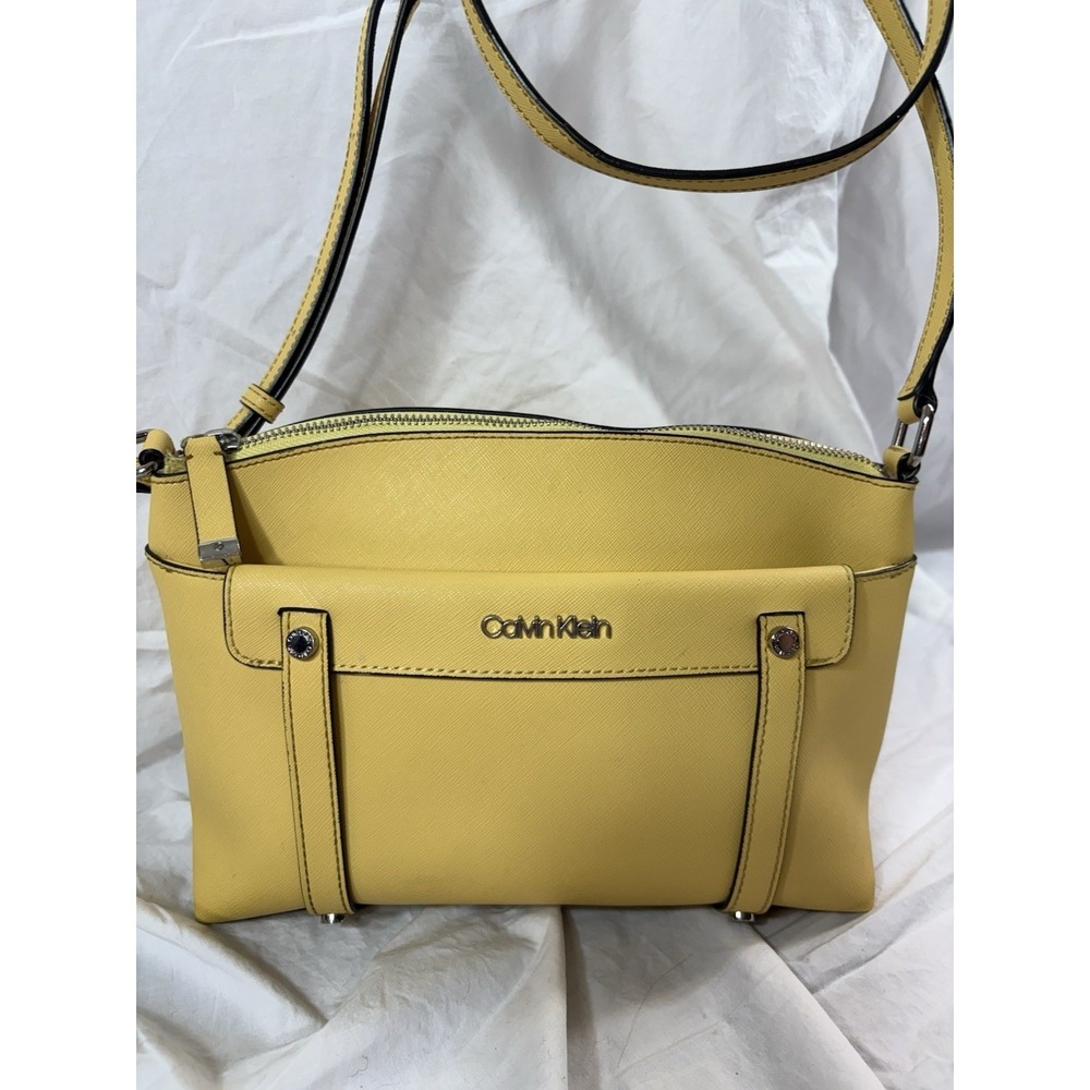 Calvin Klein Yellow Saffiano Zippered Crossbody Purse Shoulder Millie -See Notes